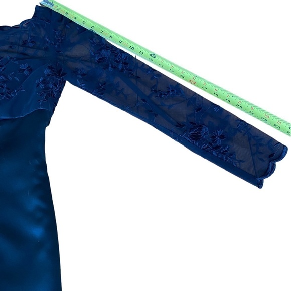 Alfred Sung Black Lace Embroidered Long Sleeve Formal Sheath Evening Dress Women - Picture 15 of 15